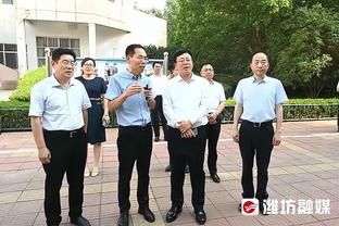 战士！贝肯鲍尔已与病魔斗争多年：2次心脏搭桥+1眼失明+并发症